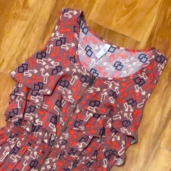 Xhilaration Dresses & Skirts - Xhilaration Arrow High Low Dress Size Small